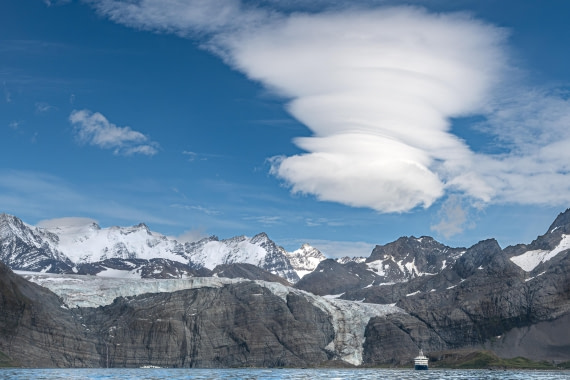 HDS28-25, Day 10, Ross Gold Harbour from zodiac 2 © Ross Wheeler - Oceanwide Expeditions.jpg