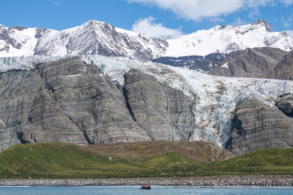 HDS28-25, Day 10, Ross Gold harbour from zodiac © Ross Wheeler - Oceanwide Expeditions.jpg