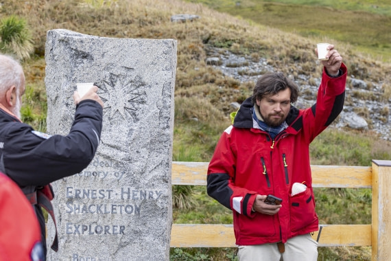 OTL30-25, Day 6, Shackleton Toast © Sara Jenner - Oceanwide Expeditions.jpg