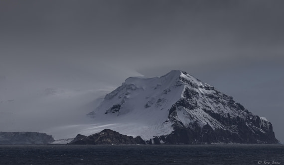 OTL30-25, Day 9, Cook Island 5 © Sara Jenner - Oceanwide Expeditions.jpg