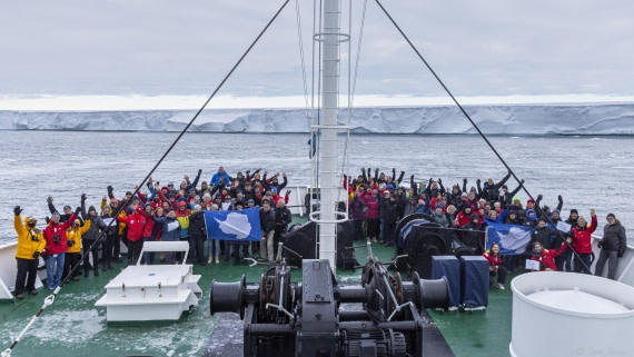 OTL30-25, Day 12, Pax picture © Sara Jenner - Oceanwide Expeditions.jpg