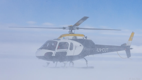 OTL30-25, Day 13, heli touch down 1 © Sara Jenner - Oceanwide Expeditions.jpg