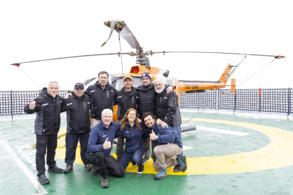 OTL30-25, Day 27, DAP Team and staff 1 © Unknown photographer - Oceanwide Expeditions.jpg