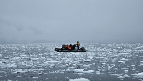 OTL31-25, Day 4, crusing in brash ice © Unknown photographer - Oceanwide Expeditions.jpg