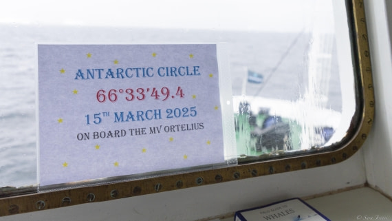 OTL31-25, Day 6, Crossing the circle 1 © Sara Jenner - Oceanwide Expeditions.jpg
