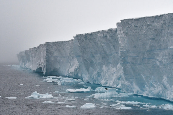 OTL32-25, Day 8, Wilkins Iceshelf Sas2 © Saskia van der Meij - Oceanwide Expeditions.JPG