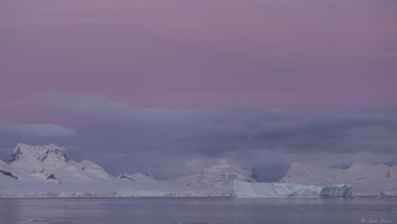 OTL32-25, Day 13, Sunrise 2 (2) © Sara Jenner - Oceanwide Expeditions.jpg