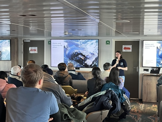 OTL32-25, Day 14, IMG_3398 © Unknown photographer - Oceanwide Expeditions.jpg