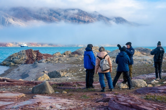 OEX-SP-GL-JM-SP_2022-189 © Geert Kroes - Oceanwide Expeditions.jpg