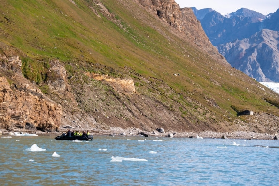 OEX-SP-GL-JM-SP_2022-048 © Geert Kroes - Oceanwide Expeditions.jpg