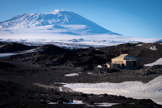 OTL28-23, Cape Royds Shackelton Hut Mt Erebus 03012023-01205-Edit.jpg © Tim Bieber - Oceanwide Expeditions.jpg