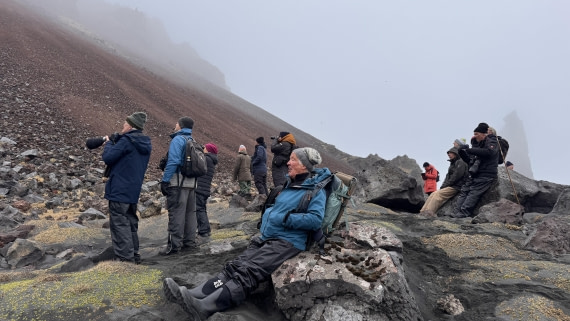 HDS01-25, Day 7, guest-auks © Meike Sjoer - Oceanwide Expeditions.JPG