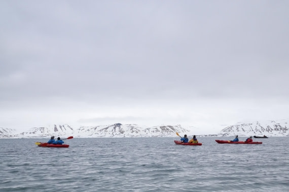 HDS03-25, Day 7, kayak2 © Unknown photographer - Oceanwide Expeditions.JPG