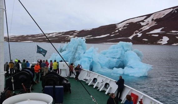 OTL04-25, Day 3, Picture4 © Unknown photographer - Oceanwide Expeditions.jpg