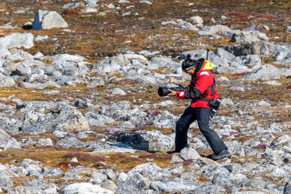 OTL05-25, Day 3, Cameraman © Martin Anstee - Oceanwide Expeditions.jpg