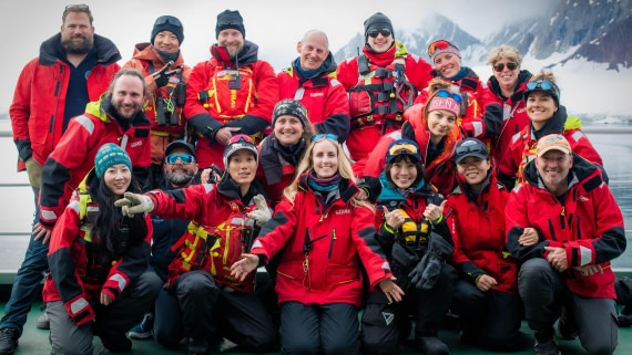 HDS05-25, Day 10, Group photo © Alexander Romanovskiy - Oceanwide Expeditions.jpg