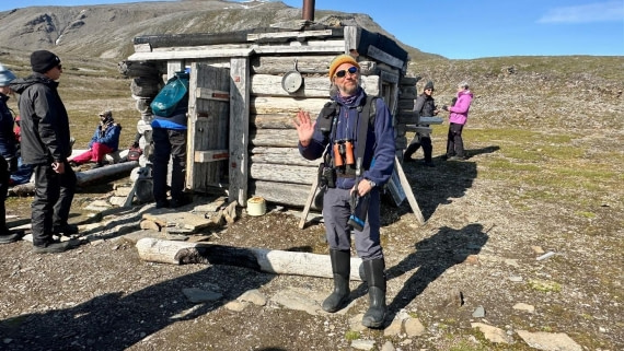 PLA07-25, Day 9, Trappers hut © Unknown photographer - Oceanwide Expeditions.jpg