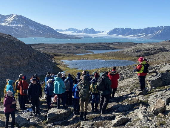 OTL07-25, Day 3, IMG_5198 © Unknown photographer - Oceanwide Expeditions.JPG