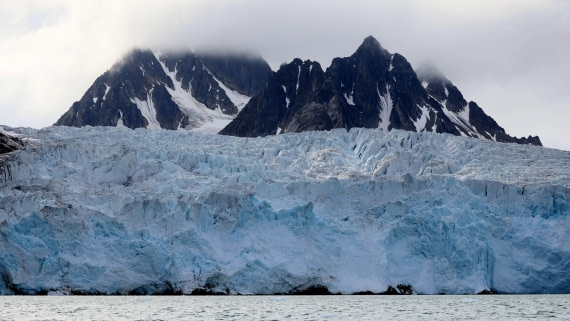 PLA09-25, Day 3, (2) © Regis Perdriat - Oceanwide Expeditions.jpg
