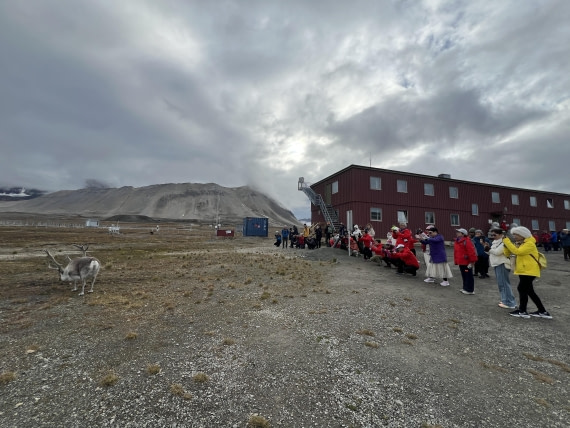 HDS10-25, Day 2, IMG_5980 © Unknown photographer - Oceanwide Expeditions.JPG