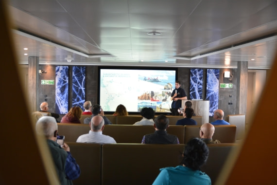 HDS11-25, Day 13, _DSC1115 © Unknown photographer - Oceanwide Expeditions.JPG