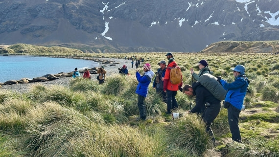 OTL21-25, Day 10, Guests at Jason Harbour.jpeg © Allan White - Oceanwide Expeditions.jpeg