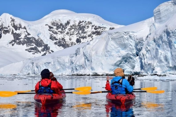 HDS22-25, Kayaking 3 © Unknown photographer - Oceanwide Expeditions.jpg