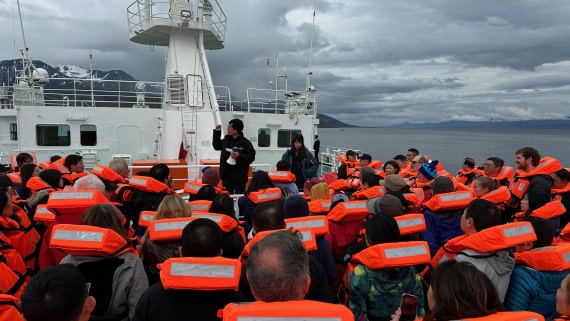 OTL22-25, Day 1, IMG_6473.jpeg © Allan White - Oceanwide Expeditions.jpeg