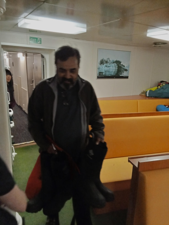 OTL22-25, Day 9, IMG20251119134527.jpg © Sam Bamford - Oceanwide Expeditions.jpg