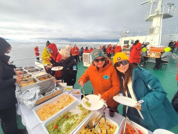 OTL23-25, Day 7, Picture31.jpg © Unknown photographer - Oceanwide Expeditions.jpg