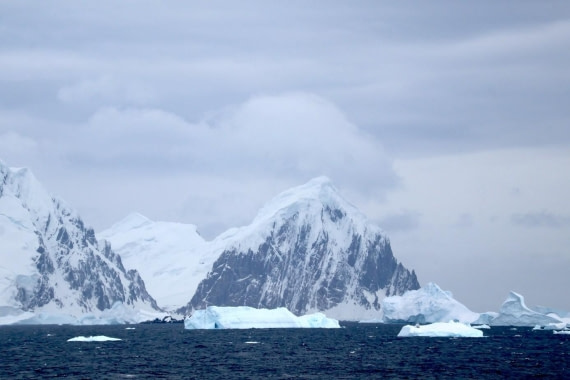 OTL23-25, Day 8, Picture34.jpg © Unknown photographer - Oceanwide Expeditions.jpg