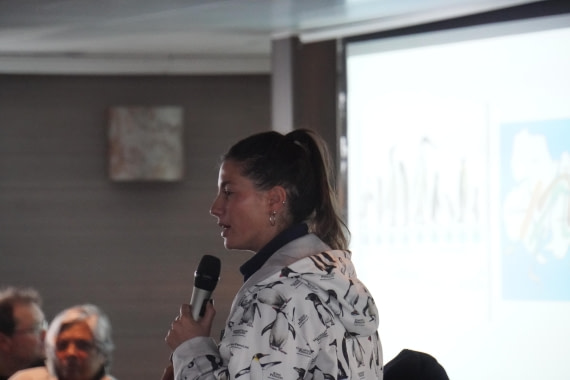 HDS23-25, Day 3, DSC09234 © Stella Yufan Yao - Oceanwide Expeditions.JPG