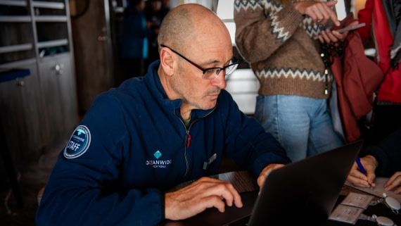 HDS23-25, Day 3, RAS_0211 © Alexander Romanovskiy - Oceanwide Expeditions.jpg