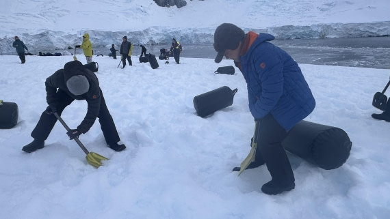 HDS23-25, Day 6, IMG_8616 © Unknown photographer - Oceanwide Expeditions.JPG