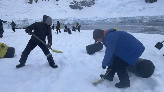 HDS23-25, Day 6, IMG_8617 © Unknown photographer - Oceanwide Expeditions.JPG