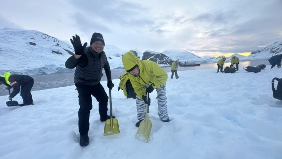 HDS23-25, Day 6, IMG_8625 © Unknown photographer - Oceanwide Expeditions.JPG