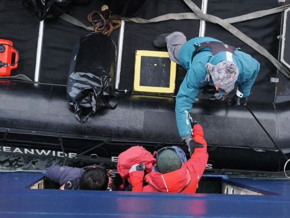 HDS23-25, Day 8, APMG6557 © Andy Perkins - Oceanwide Expeditions.JPG