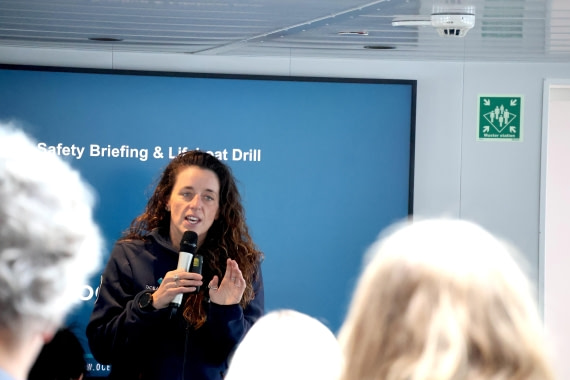 OTL24-25, Day 1, IMG_7285.JPG © Beth Hitchcock - Oceanwide Expeditions.JPG