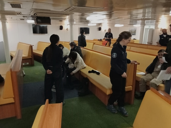 OTL24-25, Day 2, IMG20251202134341.jpg © Sam Bamford - Oceanwide Expeditions.jpg