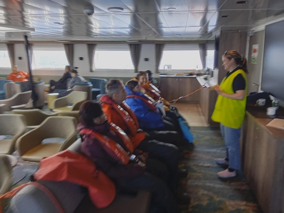 OTL24-25, Day 2, IMG20251202164924.jpg © Sam Bamford - Oceanwide Expeditions.jpg