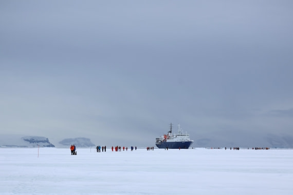 OTL24-25, Day 4, IMG_7749.JPG © Beth Hitchcock - Oceanwide Expeditions.JPG