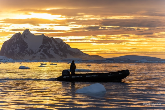 HDS24-25, Day 6, 5D5A0288 © Koen Jongerling - Oceanwide Expeditions.jpg