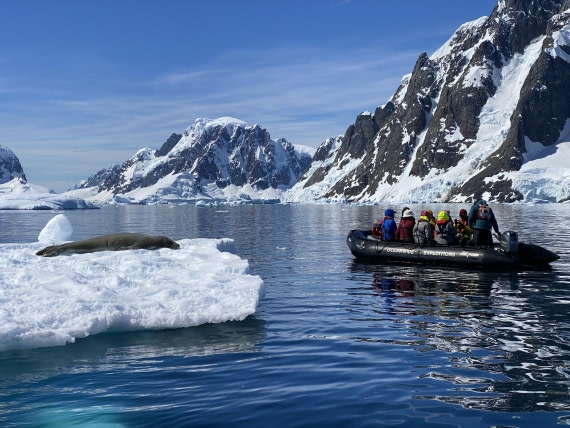 HDS24-25, Day 6, IMG_7767 © Unknown photographer - Oceanwide Expeditions.JPG