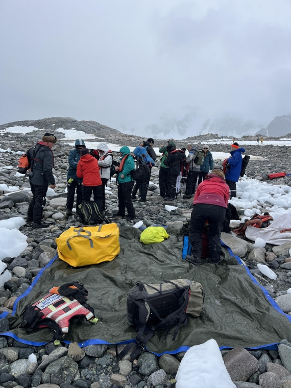 PLA25-26, Day 8, IMG_3669.jpeg © Chris Forrest - Oceanwide Expeditions.jpeg