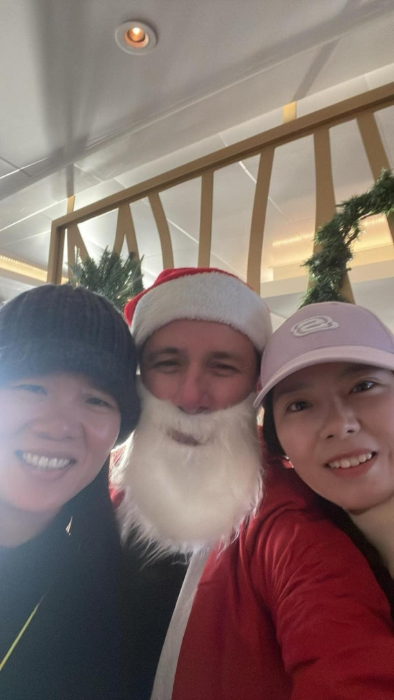 HDS25-26, Day 5, 3fccf59b-bfea-4b23-ac54-c6da5bba8ebb © Unknown photographer - Oceanwide Expeditions.jpg