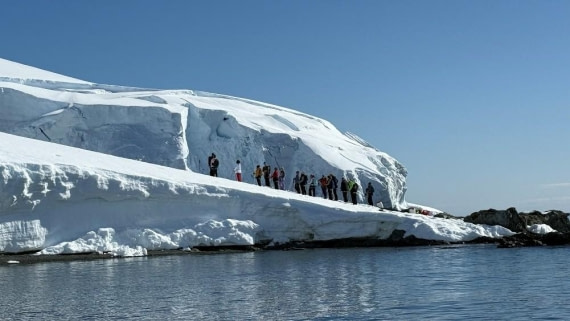 OTL26-26, Day 10, Picture23.jpg © Unknown photographer - Oceanwide Expeditions.jpg