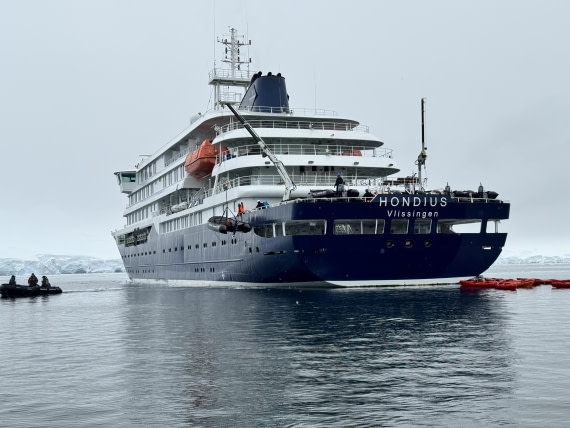 HDS26-26, Day 4, IMG_9952 © Unknown photographer - Oceanwide Expeditions.JPG