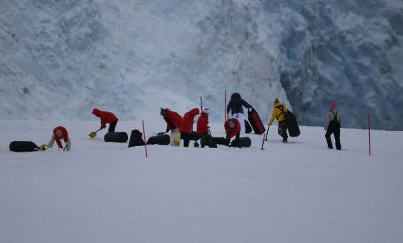 HDS26-26, Day 5, Camping3 © Unknown photographer - Oceanwide Expeditions.JPG