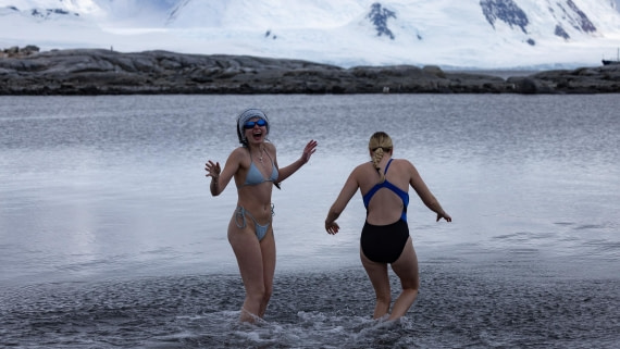 PLA26-26, Day 7, 4Q9A8246.jpg © Unknown Photographer - Oceanwide Expeditions.jpg