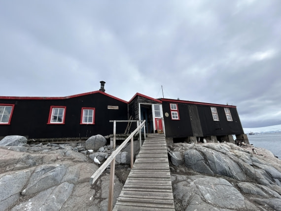 PLA26-26, Day 7, IMG_0711 2.jpeg © Unknown Photographer - Oceanwide Expeditions.jpeg